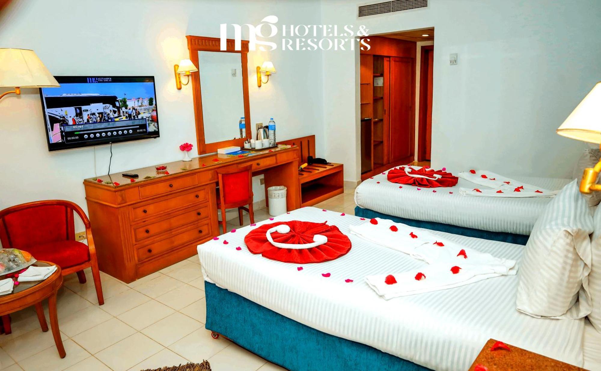 Mg Alexander The Great Hotel Марса-Алам Экстерьер фото
